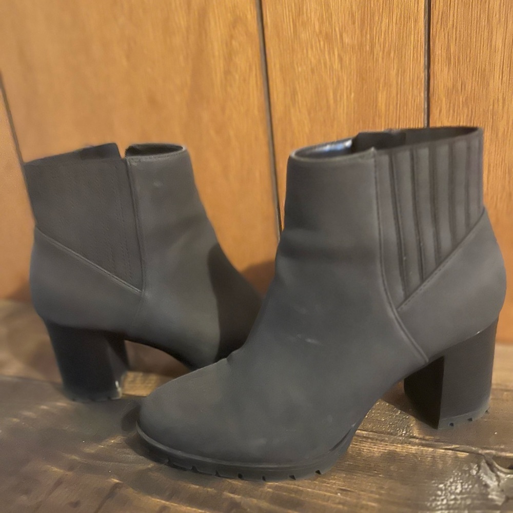 Fun foxy heels